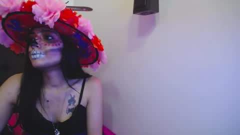 Snapshot of sofya_n_andy_ chatting on 11.01.25 sofya_n_andy_ online show from 11.01.25