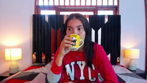 Soffyy  online show from 09.11.25