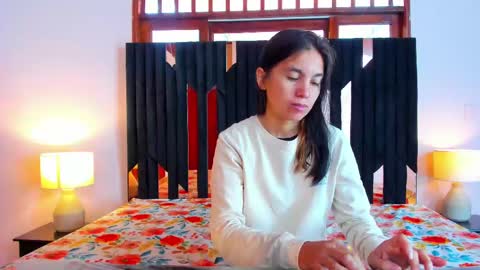 Soffyy  online show from 09.13.25