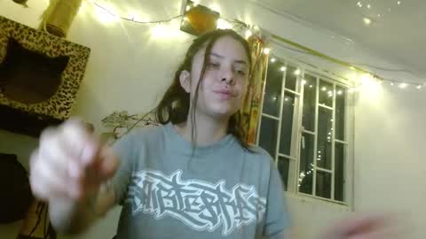 Sofia online show from 10.28.25