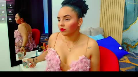 Sol Latiana online show from 06.04.26