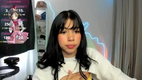 Snapshot of sol_lunaa23 chatting on 05.05.26 sol online show from 05.05.26