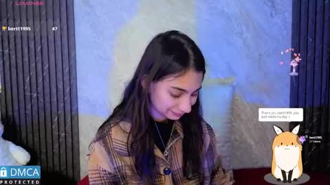 Snapshot of solbeaumont chatting on 10.08.25 Sol online show from 10.08.25