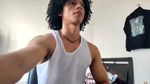 Hi Im Weller Check my Bio  online show from 02.28.26