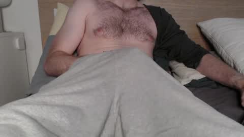 Snapshot of someone007980 chatting on 05.11.26 Someone007980 online show from 05.11.26