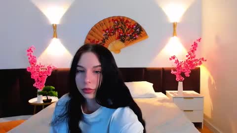 Snapshot of sonataray chatting on 02.21.26 Catherine online show from 02.21.26