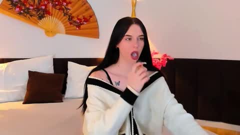 Snapshot of sonataray chatting on 02.23.26 Catherine online show from 02.23.26