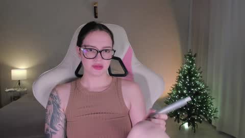 sonia_moon_ online show from 12.11.24