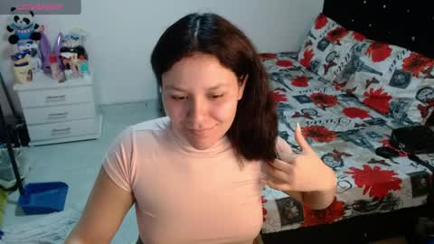 Snapshot of soniafuckboobs chatting on 06.11.26 soniafuckboobs online show from 06.11.26