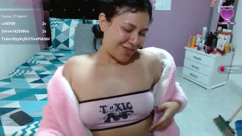 sonialatin69 online show from 12.05.24
