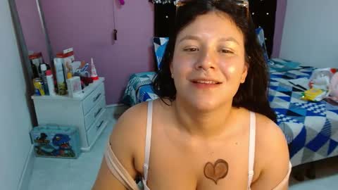 sonialatin69 online show from 12.11.24