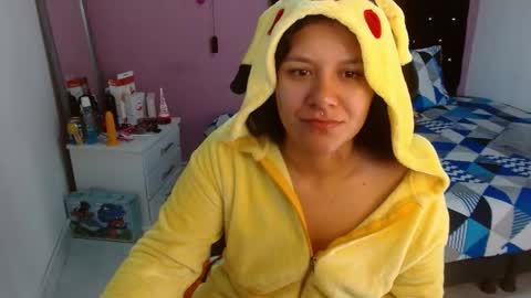sonialatin69 online show from 12.14.24