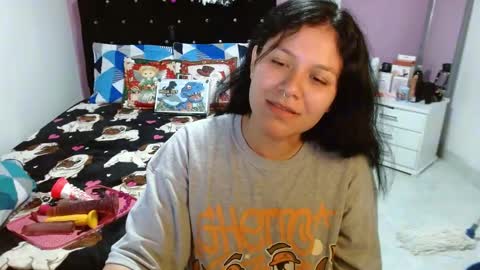 sonialatin69 online show from 12.16.24