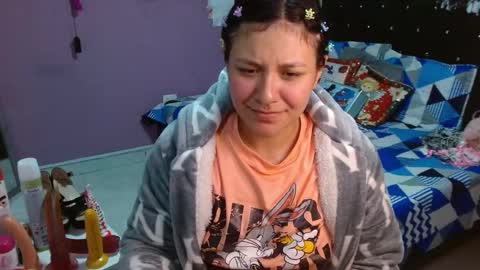 sonialatin69 online show from 12.19.24