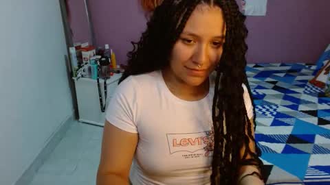 sonialatin69 online show from 12.27.24