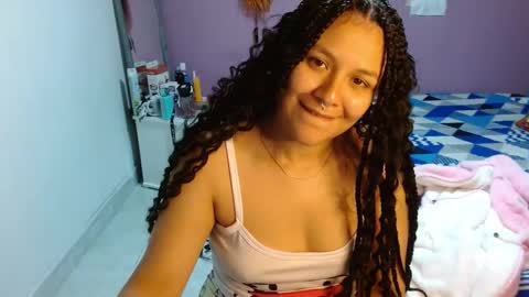 sonialatin69 online show from 12.27.24