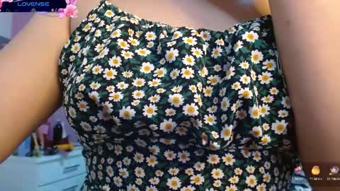 sonialatin69 online show from 01.15.25
