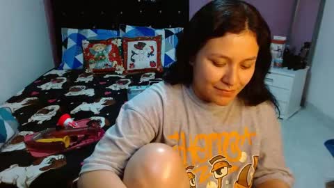 Snapshot of soniaplayass chatting on 12.17.24 soniaplayass online show from 12.17.24