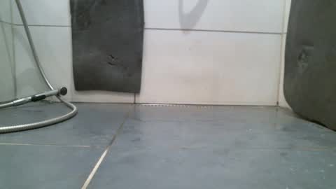 BruceWilly online show from 02.14.25