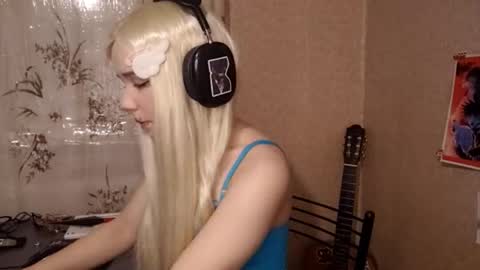 Snapshot of sonwosick chatting on 02.25.26 Mila online show from 02.25.26