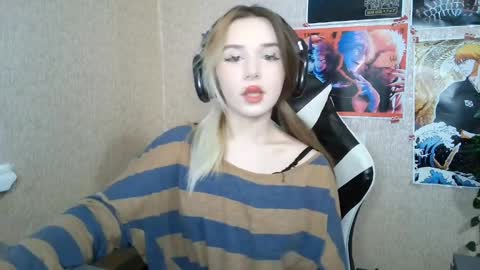Snapshot of sonwosick chatting on 04.02.26 Mila online show from 04.02.26