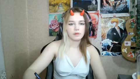 Snapshot of sonwosick chatting on 04.18.26 Mila online show from 04.18.26