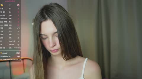 Snapshot of sonyaericsson chatting on 12.20.24 Eva 3 online show from 12.20.24