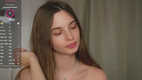 Snapshot of sonyaericsson chatting on 12.29.24 Eva 3 online show from 12.29.24