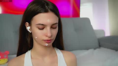 Snapshot of sonyaericsson chatting on 03.05.25 Eva 3 online show from 03.05.25