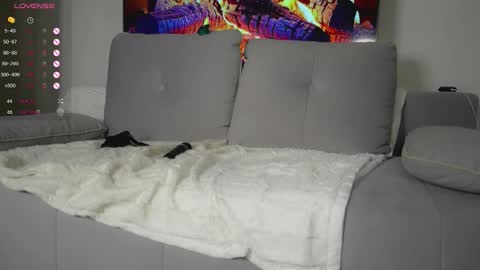 Snapshot of sonyaericsson chatting on 09.10.25 Eva 3 online show from 09.10.25