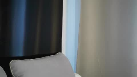 Snapshot of sonyaericsson chatting on 10.22.25 Eva 3 online show from 10.22.25