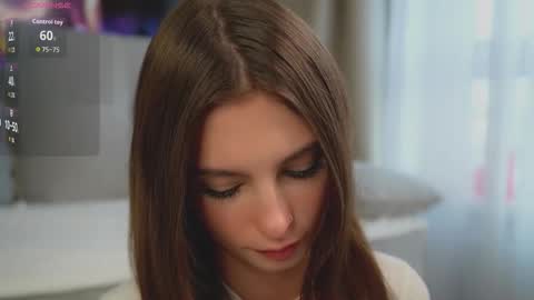 Snapshot of sonyaericsson chatting on 10.30.25 Eva 3 online show from 10.30.25