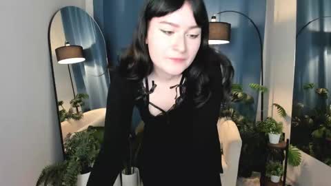 Sophi online show from 12.02.25