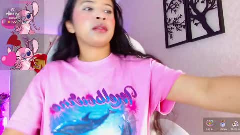 Snapshot of sophi_gray chatting on 02.26.25 Shophi online show from 02.26.25