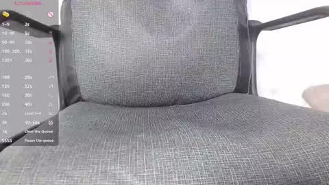 Snapshot of sophi_vi chatting on 10.23.25 Sophie online show from 10.23.25