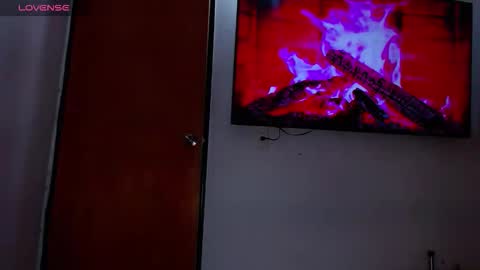 Snapshot of sophia24cm chatting on 10.22.25 Sophia online show from 10.22.25