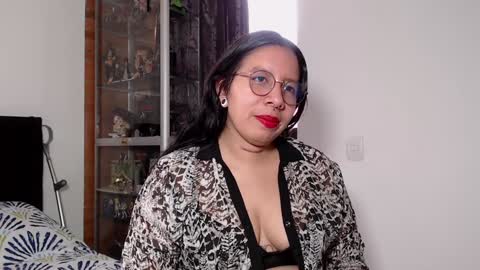  Sophia  online show from 12.22.24