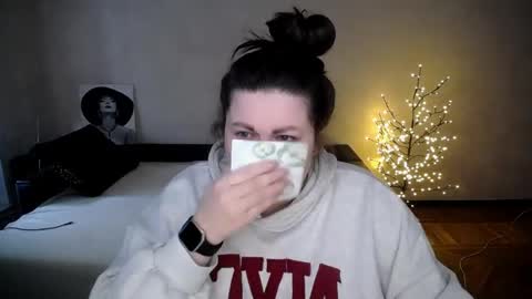 sophia__olsen online show from 04.17.26