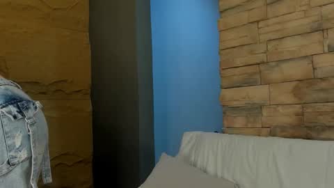 Snapshot of sophia_dior1 chatting on 10.28.25 Sophia online show from 10.28.25