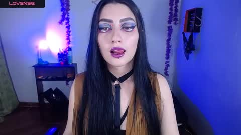 sophia hottie online show from 12.28.24