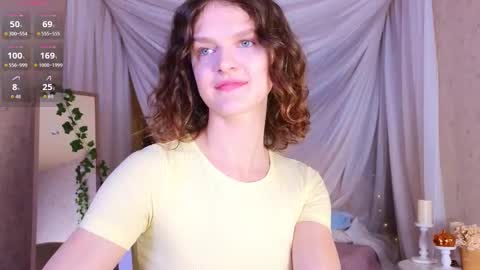 Snapshot of sophia_dreamy chatting on 02.12.26 Sophia online show from 02.12.26