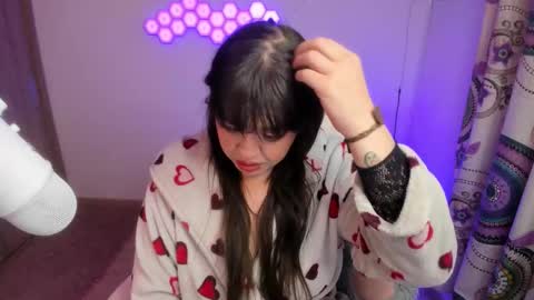 sophia_grants online show from 09.18.25