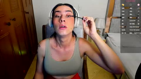 sophia CM online show from 09.25.25