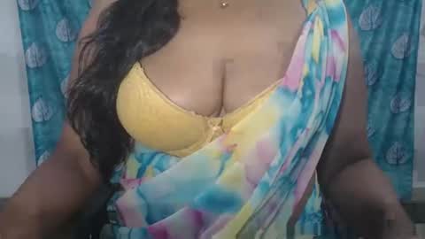 Snapshot of sophia_indian chatting on 02.27.26 Sophia Tamil online show from 02.27.26