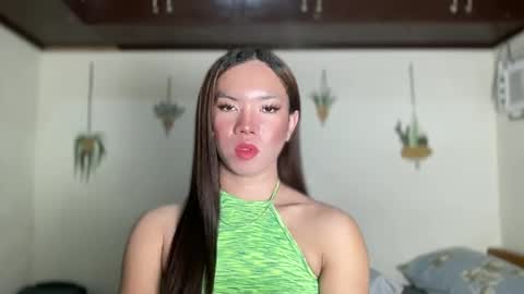 Snapshot of sophia_miller69x chatting on 02.23.25 SOPHIA online show from 02.23.25