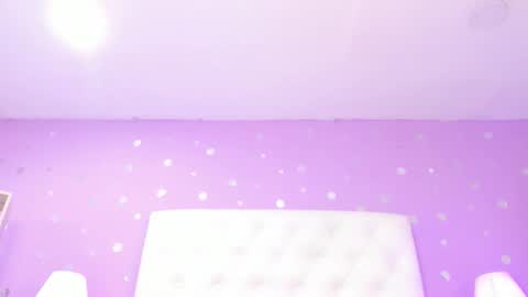 Sophia  online show from 11.25.25