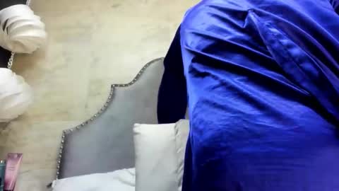 Sophia  online show from 02.25.26