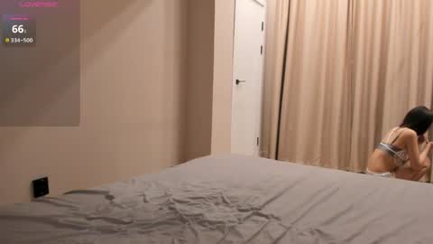 Snapshot of sophia_squirtits chatting on 05.04.26 QUEEN OF SQUIRT online show from 05.04.26