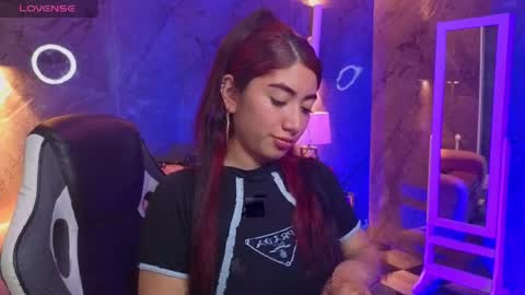 Sophia online show from 04.15.26