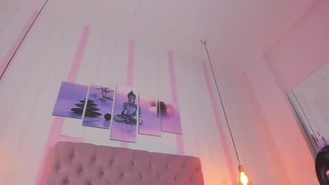 Snapshot of sophia_turneer chatting on 02.07.25 sophia_turneer online show from 02.07.25